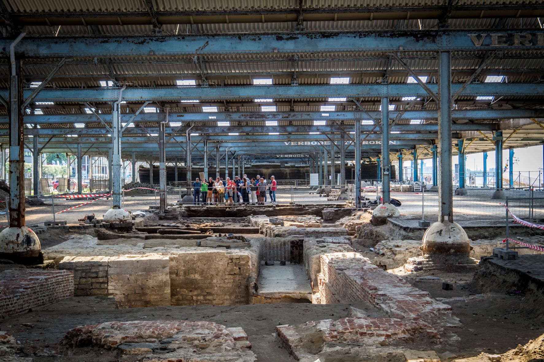 Bezoek opgraving burchtzone tijdens de Archeologiedagen van 2022